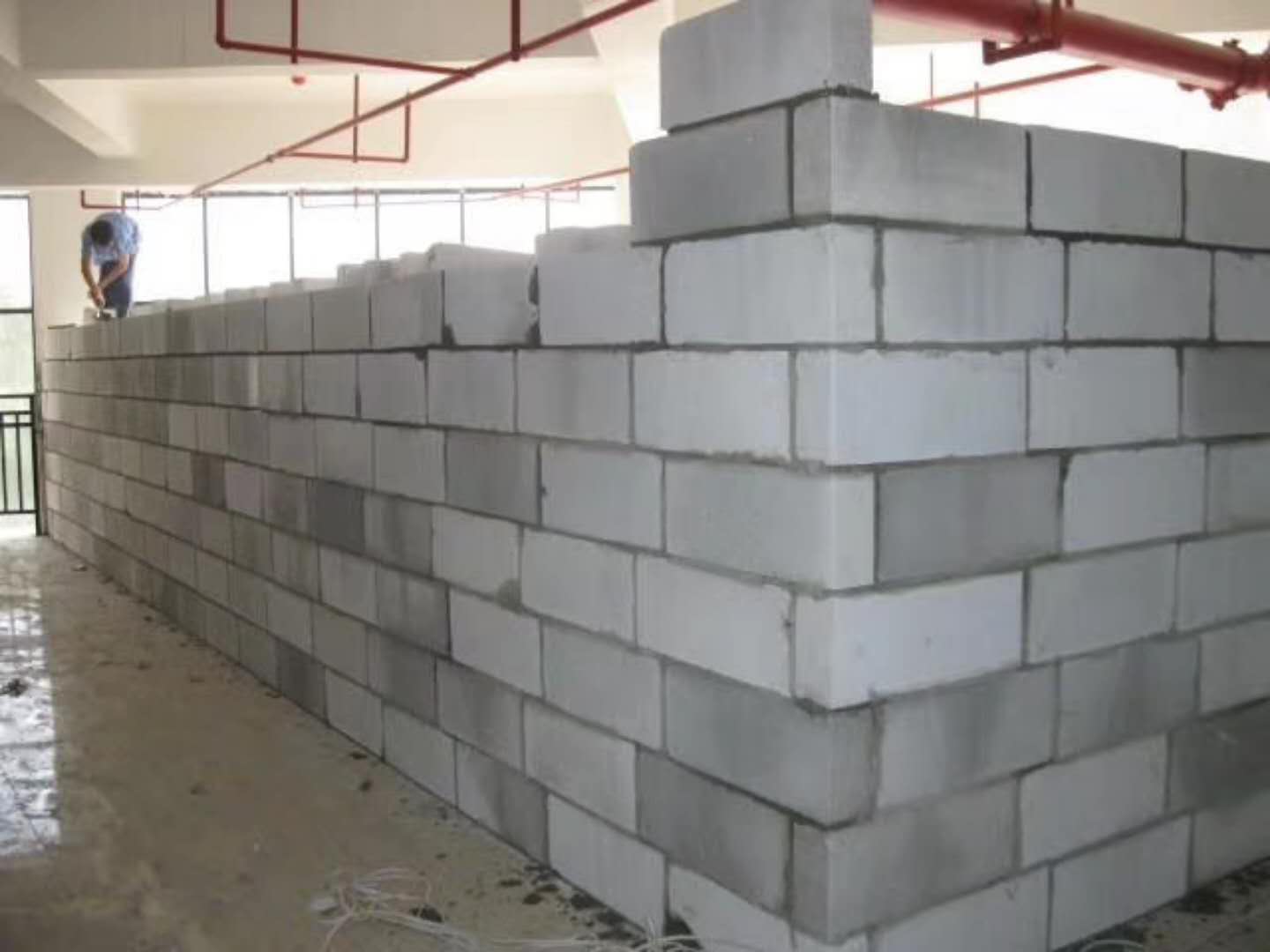 顺城蒸压加气混凝土砌块承重墙静力和抗震性能的研究